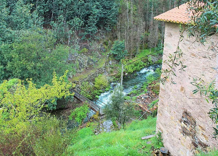 مزرعة للإقامة Casa Do Moinho Novo
